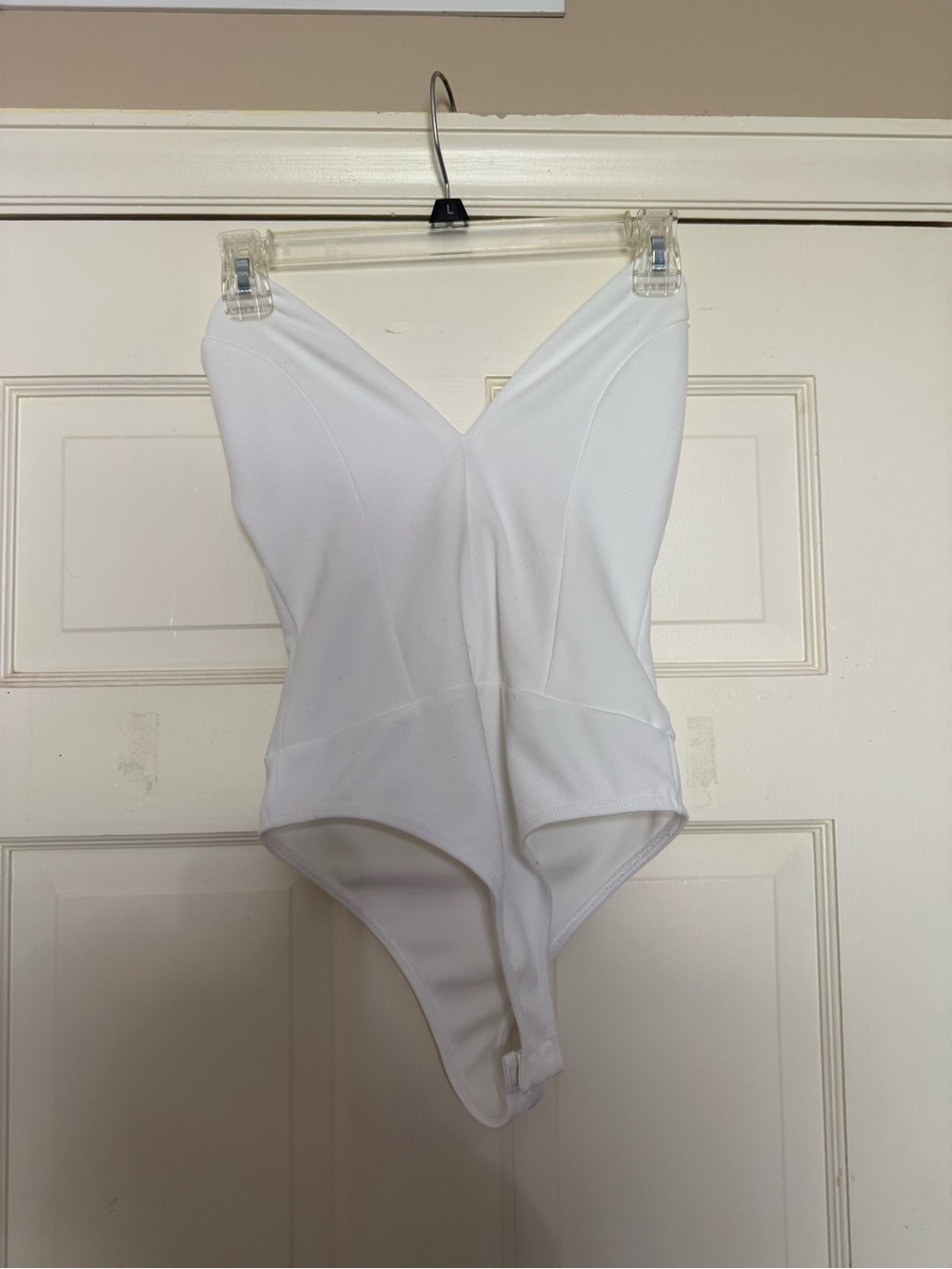 American Threads White Strapless Bodysuit - S